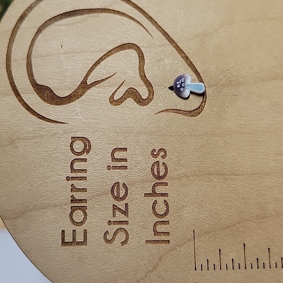 Tiny Ceramic Mushroom Stud Earrings, violet - Picture 3 of 7